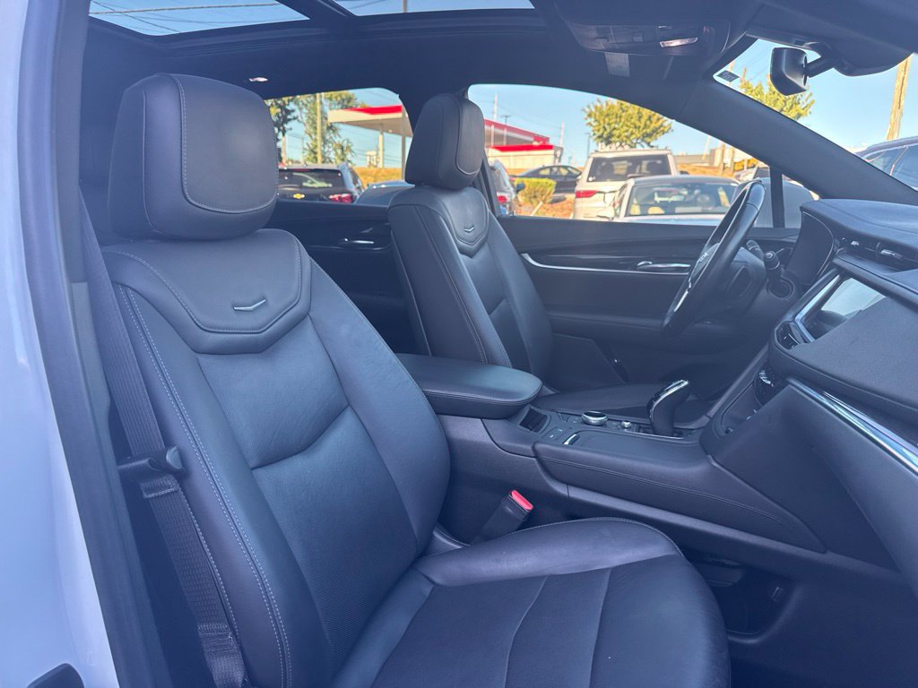 Used 2020 Cadillac XT5 Premium Luxury AWD/4WD image 15