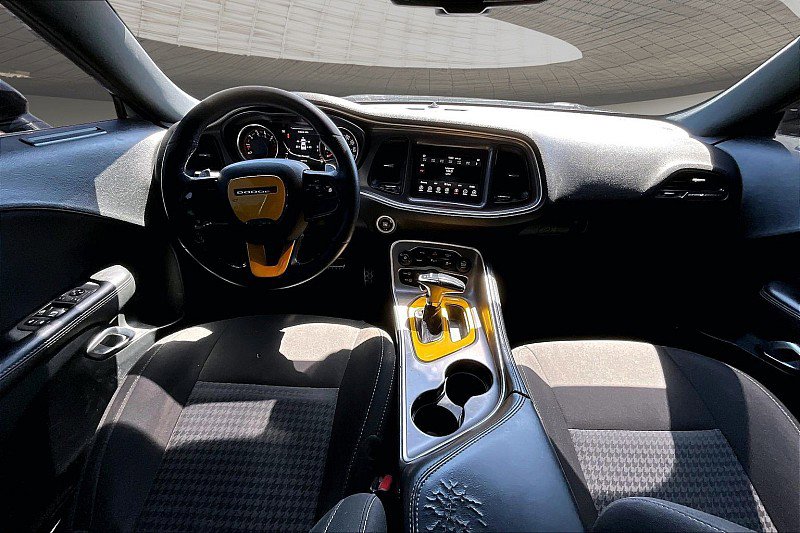 Used 2020 Dodge Challenger R/T image 14