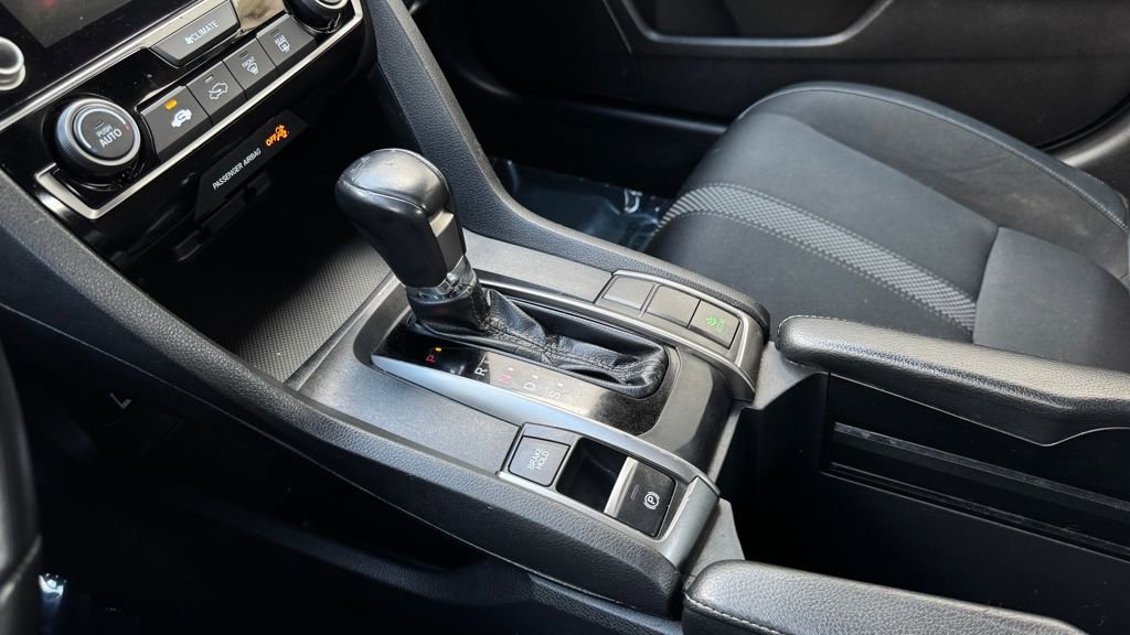 Used 2021 Honda Civic Sport image 12