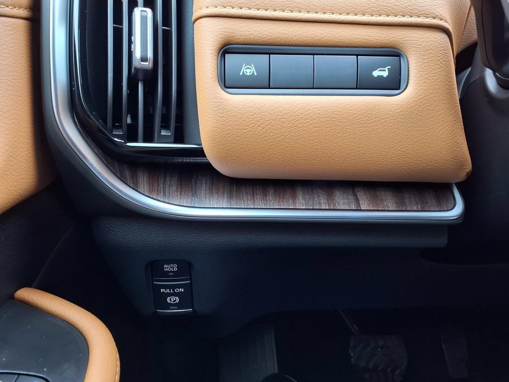 New 2026 Nissan Armada SL w/ Captain's Chari Seat Package AWD/4WD image 16