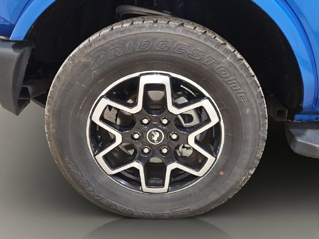Used 2024 Ford Bronco Outer Banks AWD/4WD image 25