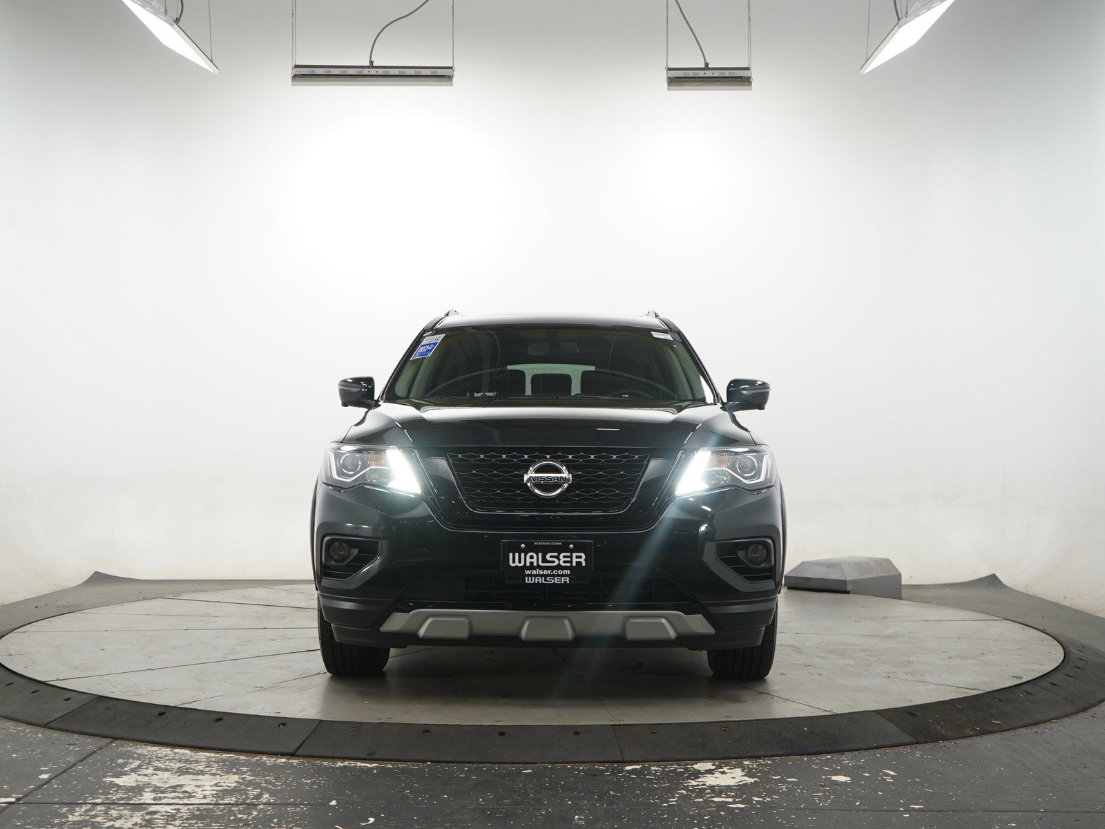 Used 2020 Nissan Pathfinder SL AWD/4WD image 31