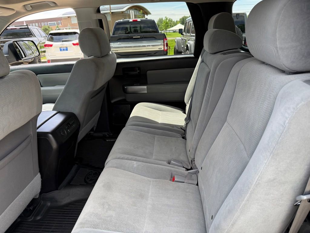 Used 2019 Toyota Sequoia SR5 AWD/4WD image 13