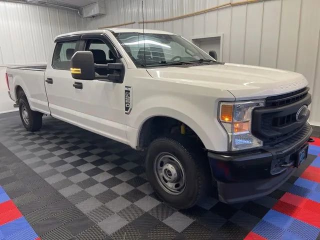 Used 2022 Ford F250 XL w/ Power Equipment Group image 2
