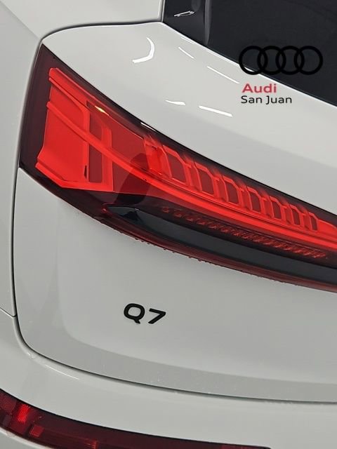 Certified 2025 Audi Q7 2.0T Premium Plus w/ Premium Plus Package image 8