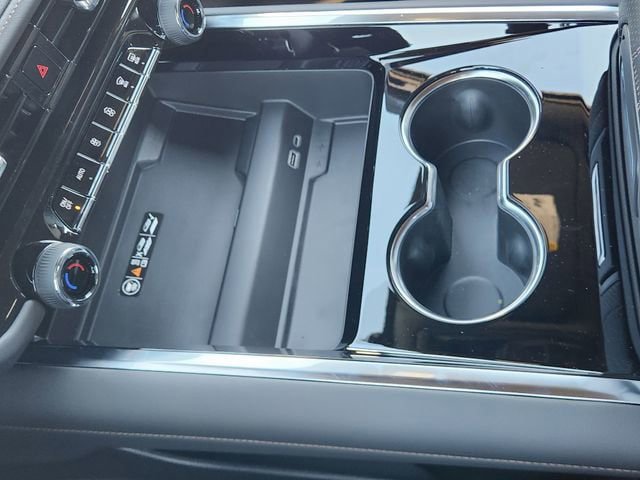 New 2026 Chevrolet Suburban High Country w/ Sun And Tow Package image 54