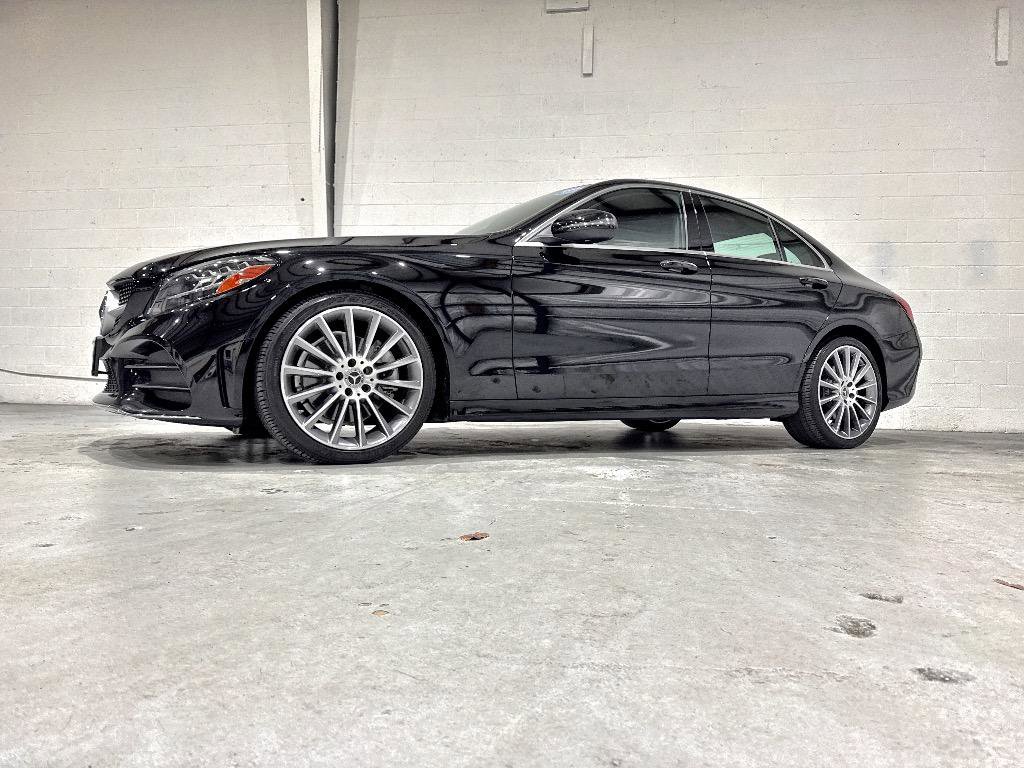 Used 2021 Mercedes-Benz C 300 Sedan image 21