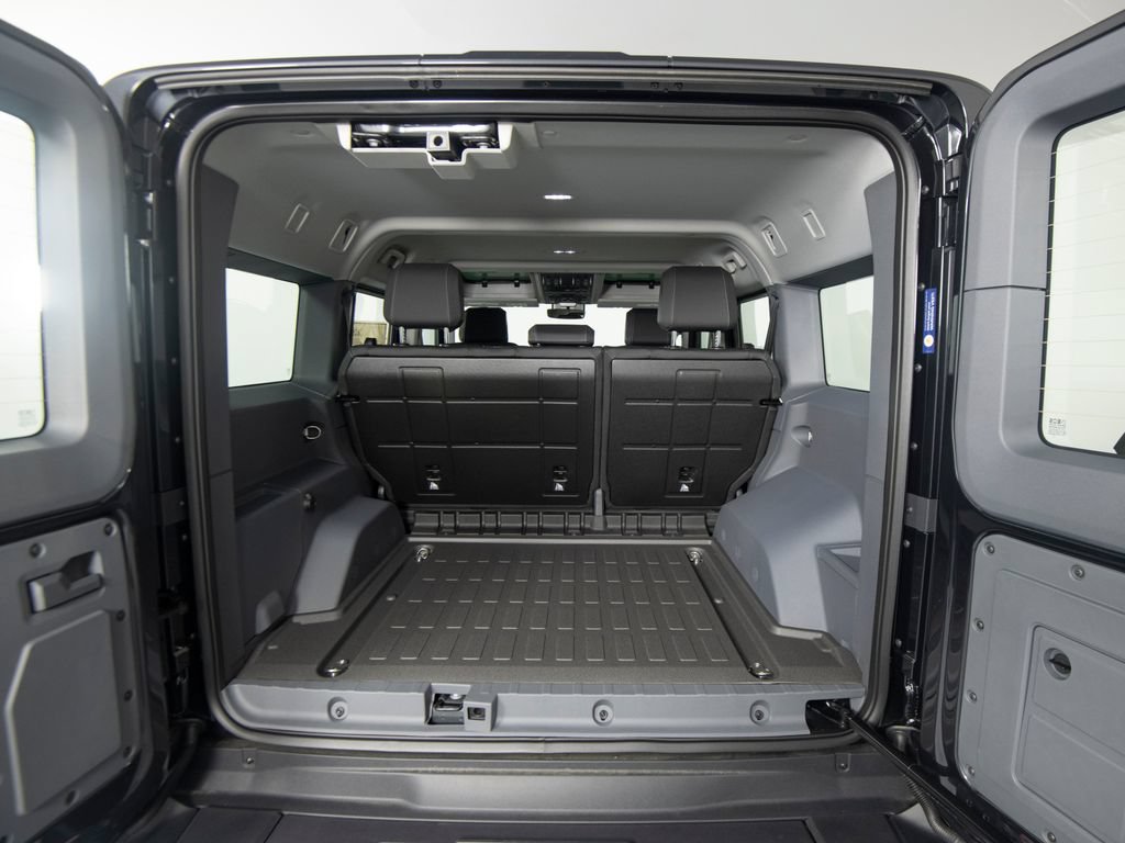 New 2026 INEOS Grenadier Station Wagon AWD/4WD image 42