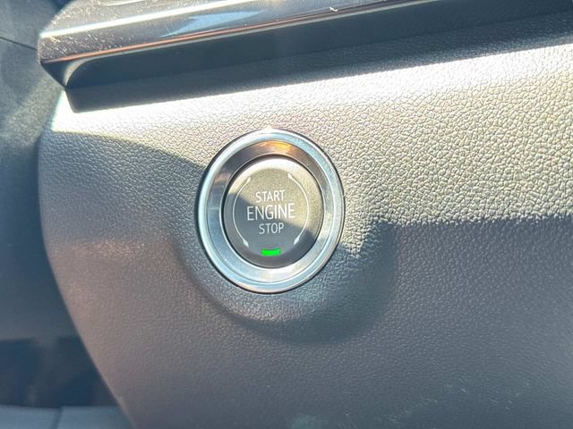 New 2026 GMC Terrain AT4 w/ Technology Package II AWD/4WD image 33