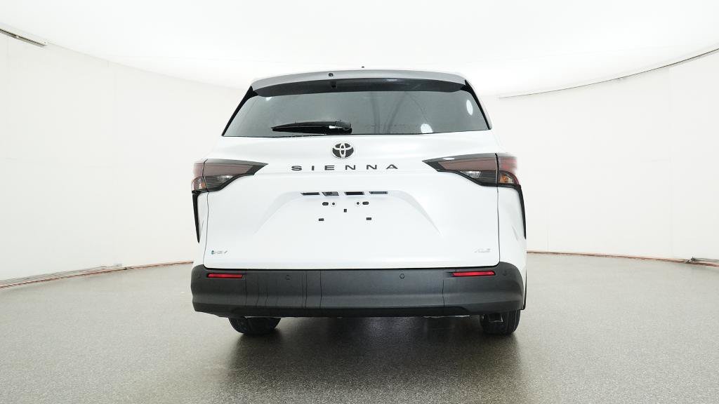 New 2026 Toyota Sienna XLE FWD image 26