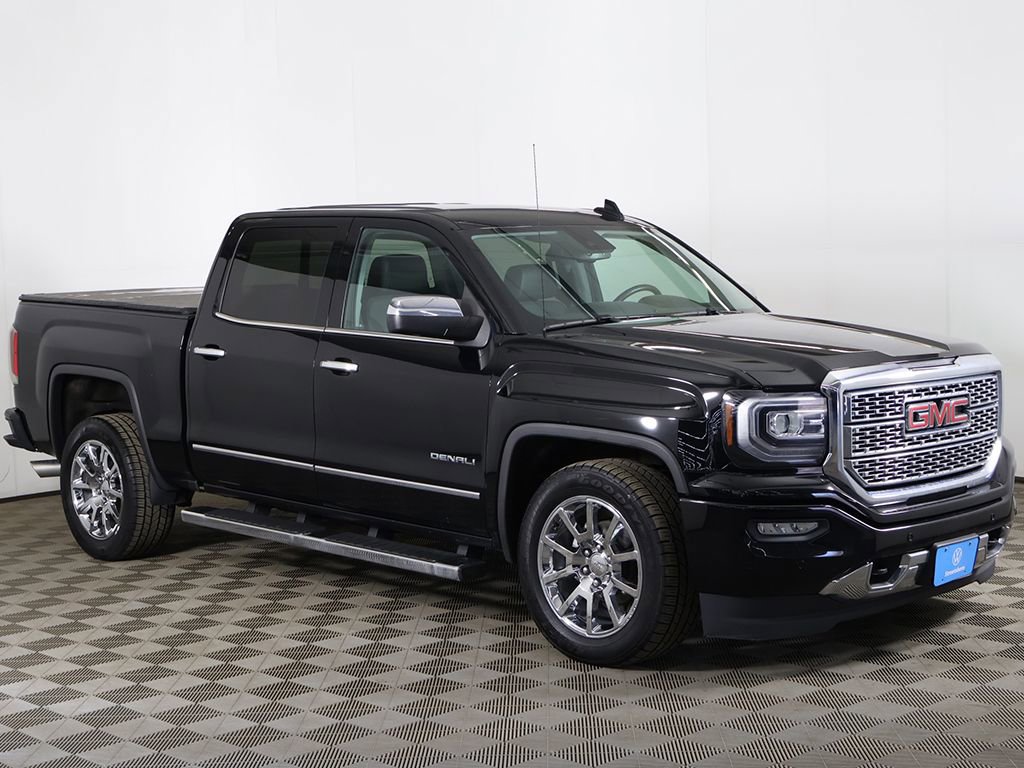 Used 2017 GMC Sierra 1500 Denali image 2