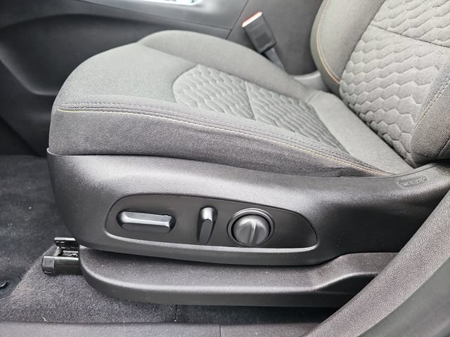 Used 2021 Chevrolet Equinox LT FWD image 17
