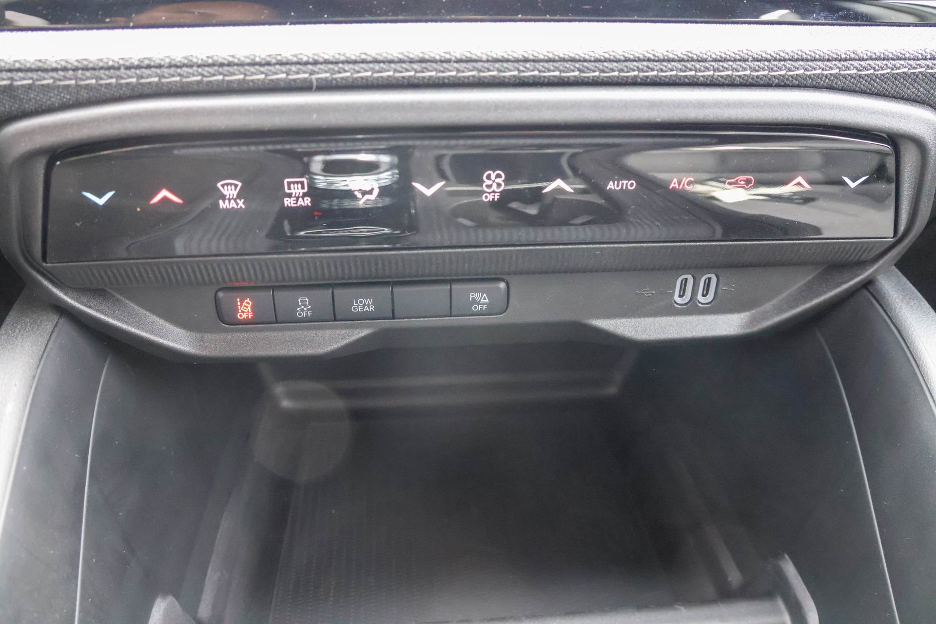 New 2026 Jeep Cherokee Laredo image 21