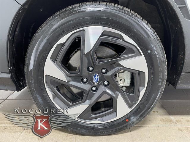 Certified 2025 Subaru Crosstrek 2.5i Limited w/ Popular Package #3A image 7