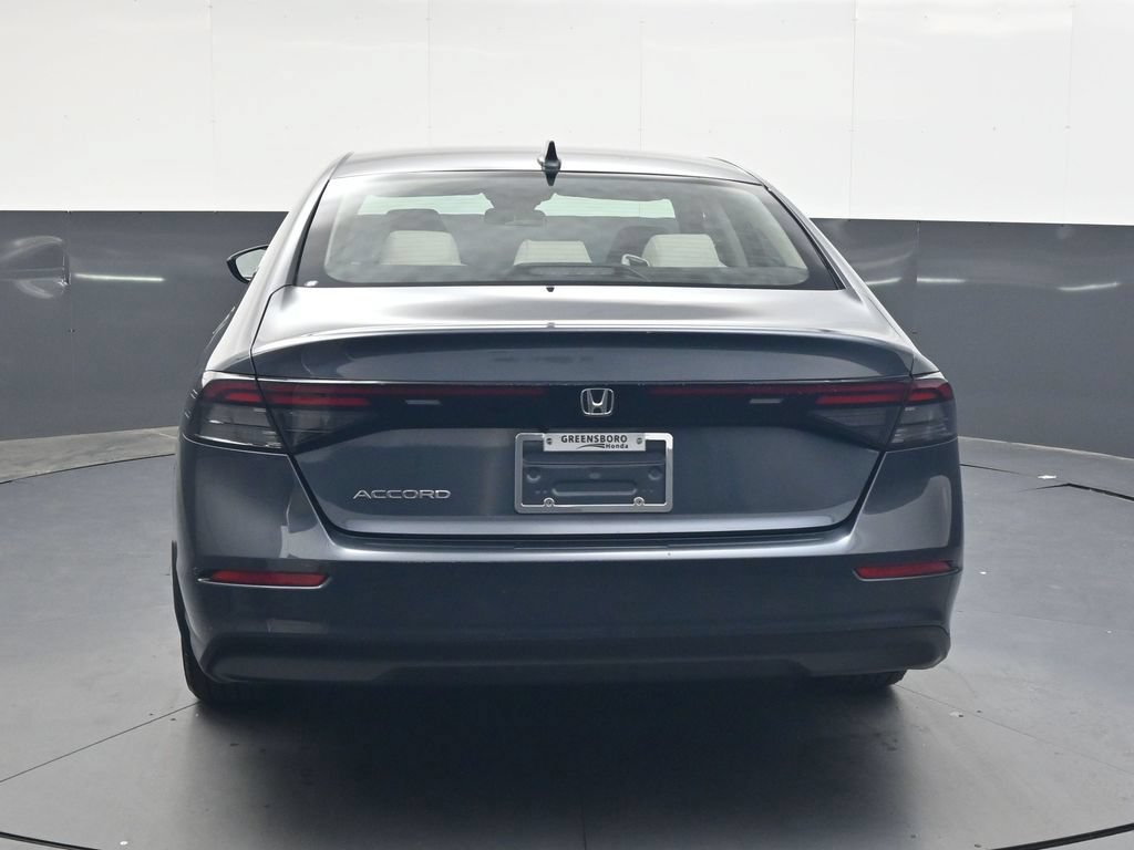 Used 2023 Honda Accord EX image 5