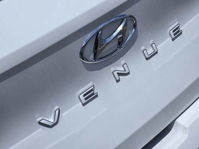 New 2026 Hyundai Venue SEL FWD image 7