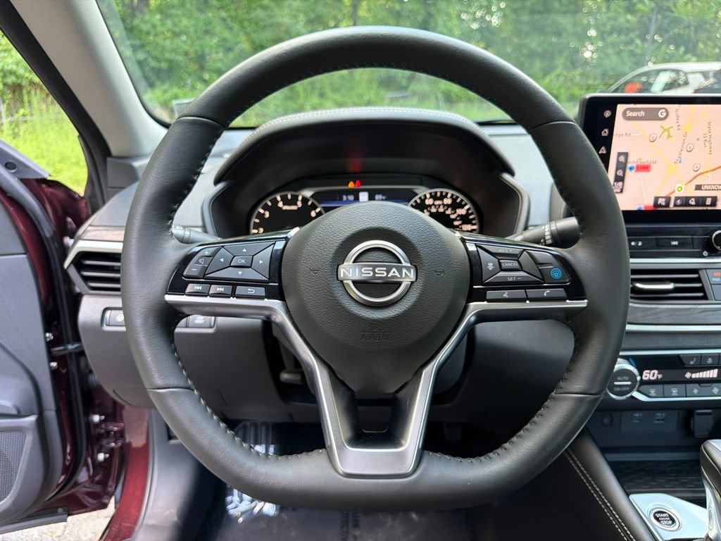 Used 2024 Nissan Altima 2.5 SL AWD/4WD image 19