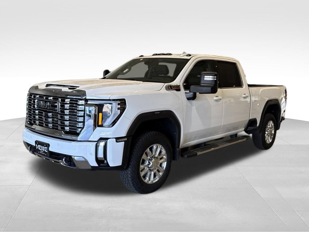 Used 2024 GMC Sierra 3500 Denali w/ Denali Reserve Package AWD/4WD image 3