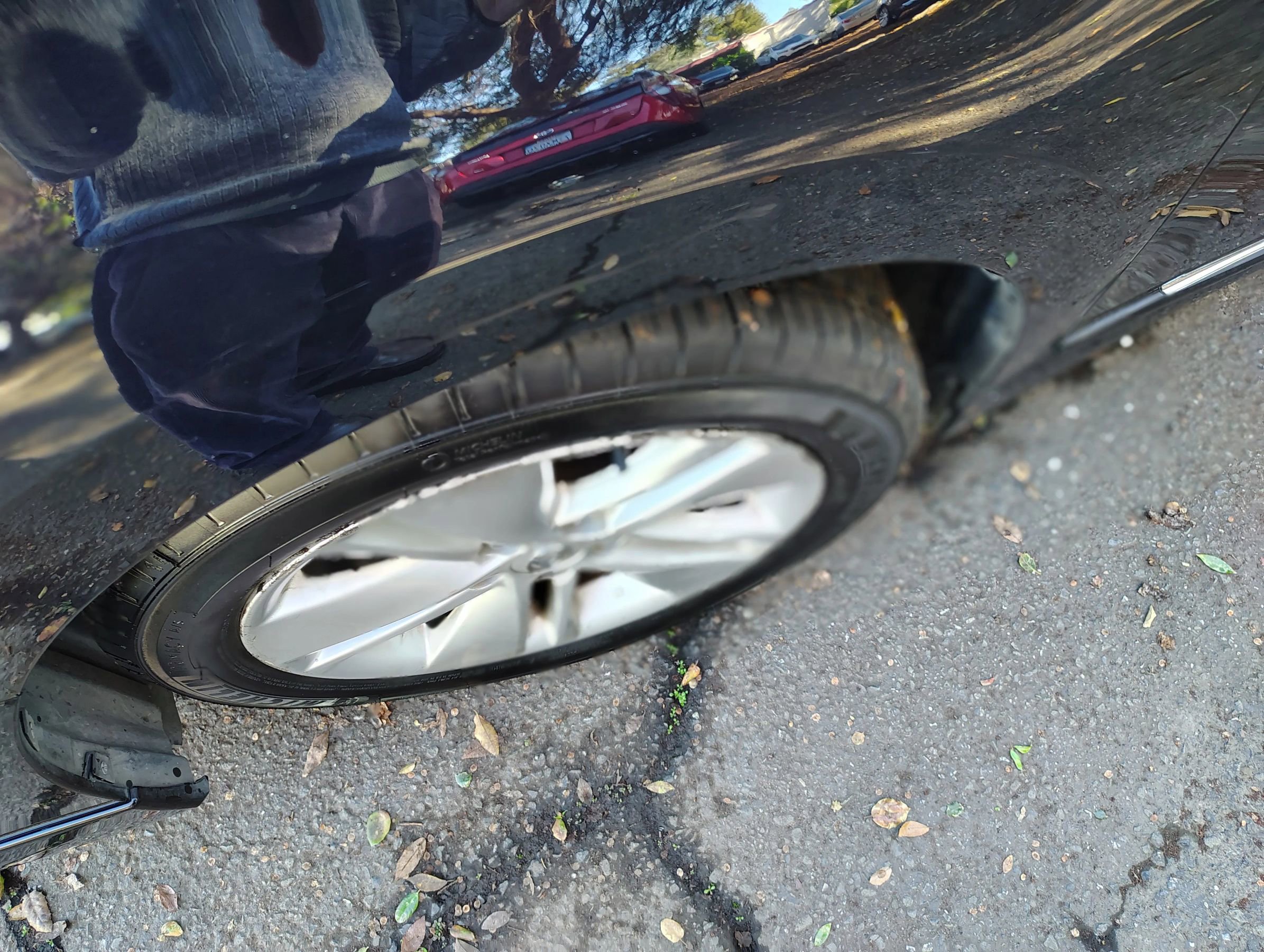 Used 2010 Lexus HS 250h Premium image 4