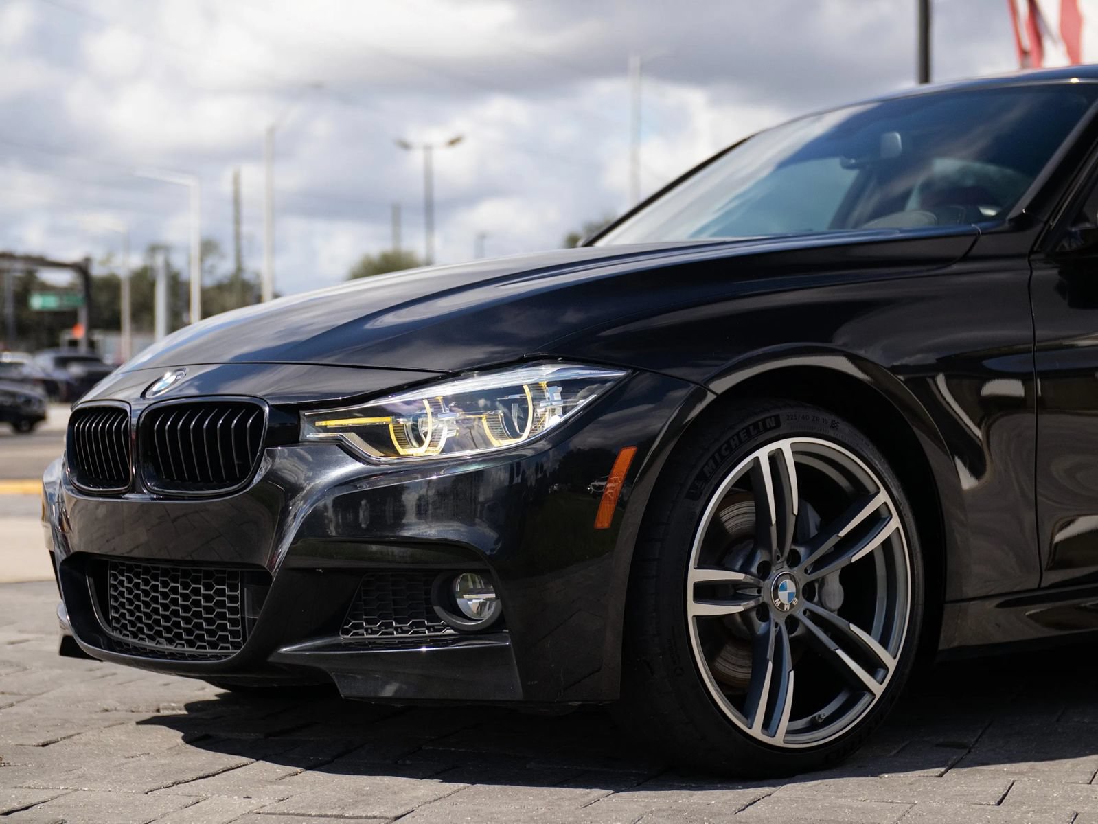 Used 2018 BMW 340i Sedan w/ Premium Package RWD image 7
