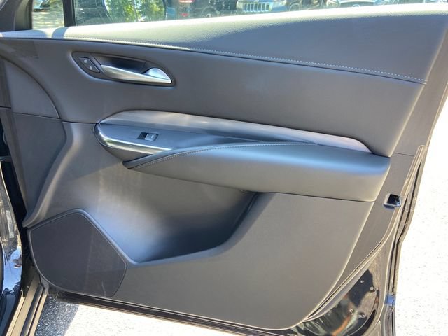 Used 2025 Cadillac XT4 Premium Luxury AWD/4WD image 28