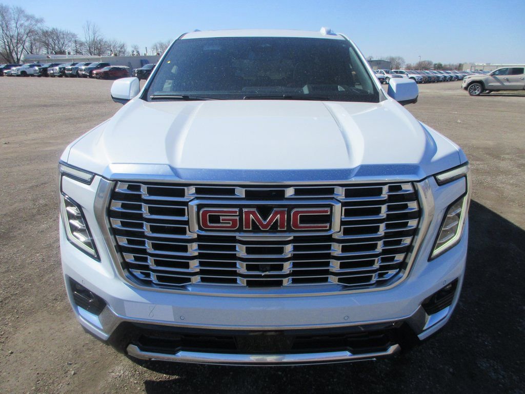 New 2026 GMC Yukon Denali w/ Sun & Power Step Package image 10