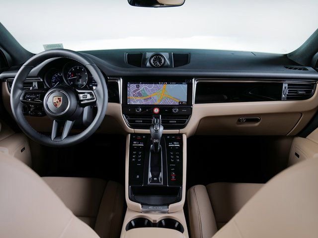 New 2025 Porsche Macan image 12