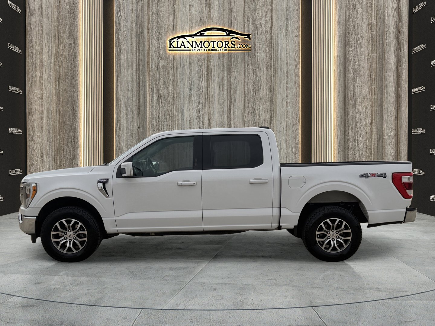 Used 2021 Ford F150 Lariat w/ Equipment Group 501A Mid image 5