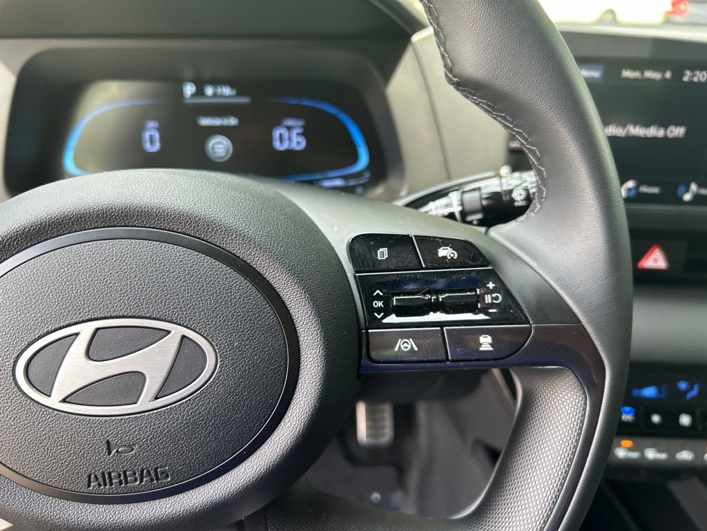 Certified 2026 Hyundai Elantra SEL Sport Premium FWD image 22