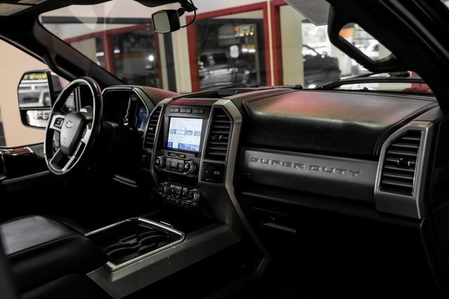 Used 2020 Ford F250 Platinum w/ FX4 Off-Road Package AWD/4WD image 13