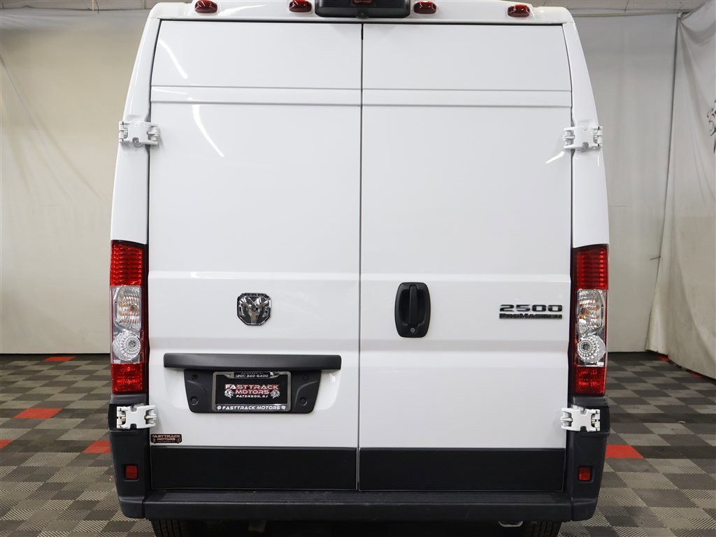 Used 2023 RAM ProMaster 2500 image 5