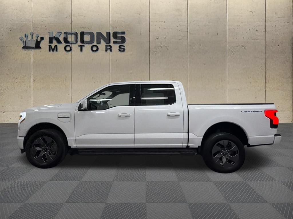 Used 2023 Ford F150 Lightning Lariat AWD/4WD video 4