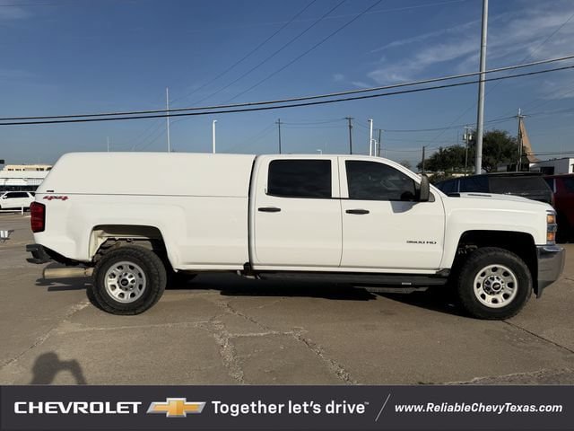 Used 2017 Chevrolet Silverado 3500 W/T AWD/4WD image 3