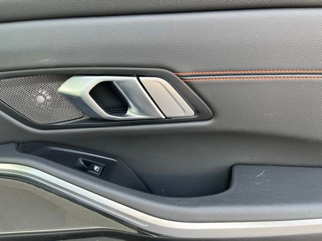 Used 2020 BMW 330i xDrive Sedan w/ Premium Package image 21