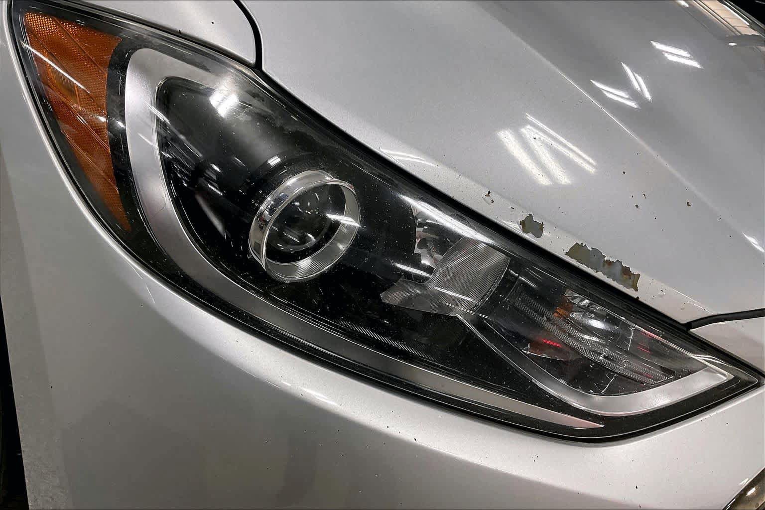 Used 2017 Hyundai Elantra Limited FWD image 27