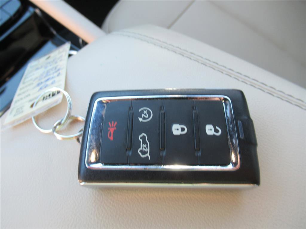 Used 2022 Jeep Grand Cherokee Limited 4xe image 27