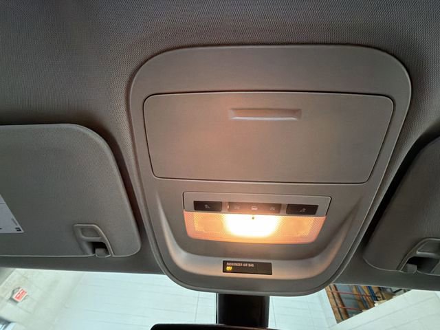 Used 2022 GMC Canyon Elevation w/ Elevation Premium Package image 22