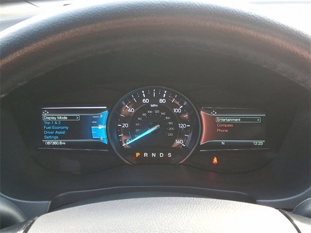 Used 2018 Ford Explorer XLT w/ Equipment Group 202A image 21