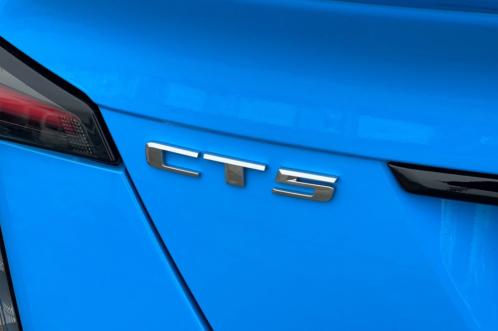 Used 2023 Cadillac CT5 V w/ Premium Package image 26