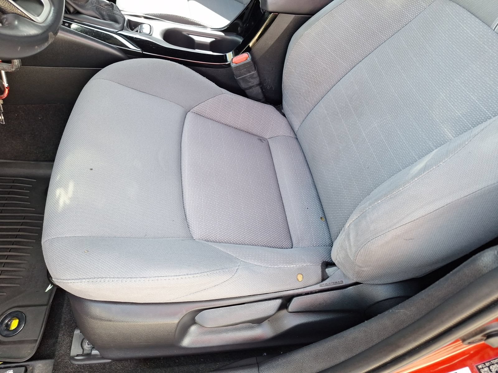 Used 2021 Toyota Corolla SE FWD image 16