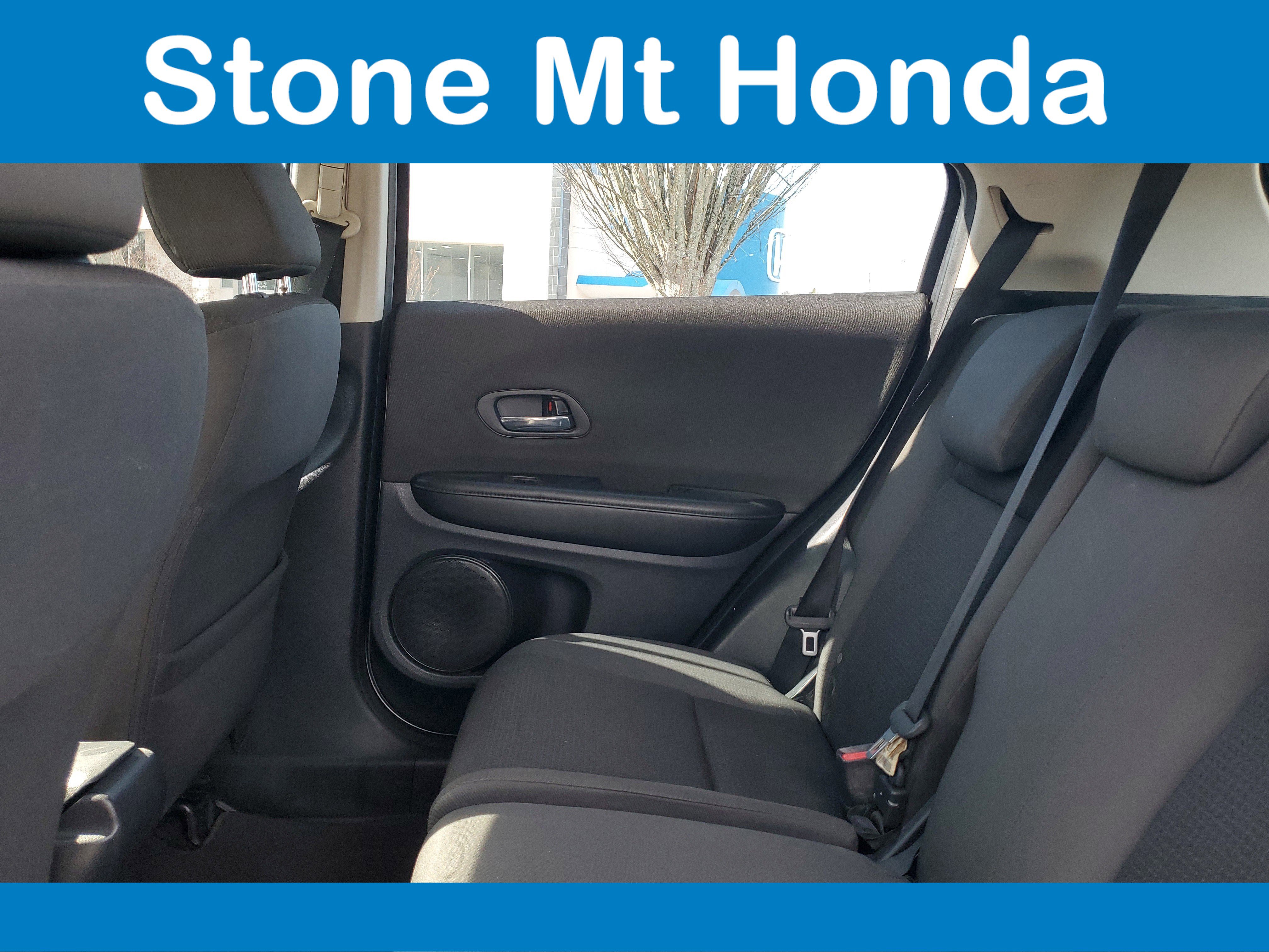 Used 2021 Honda HR-V LX image 11