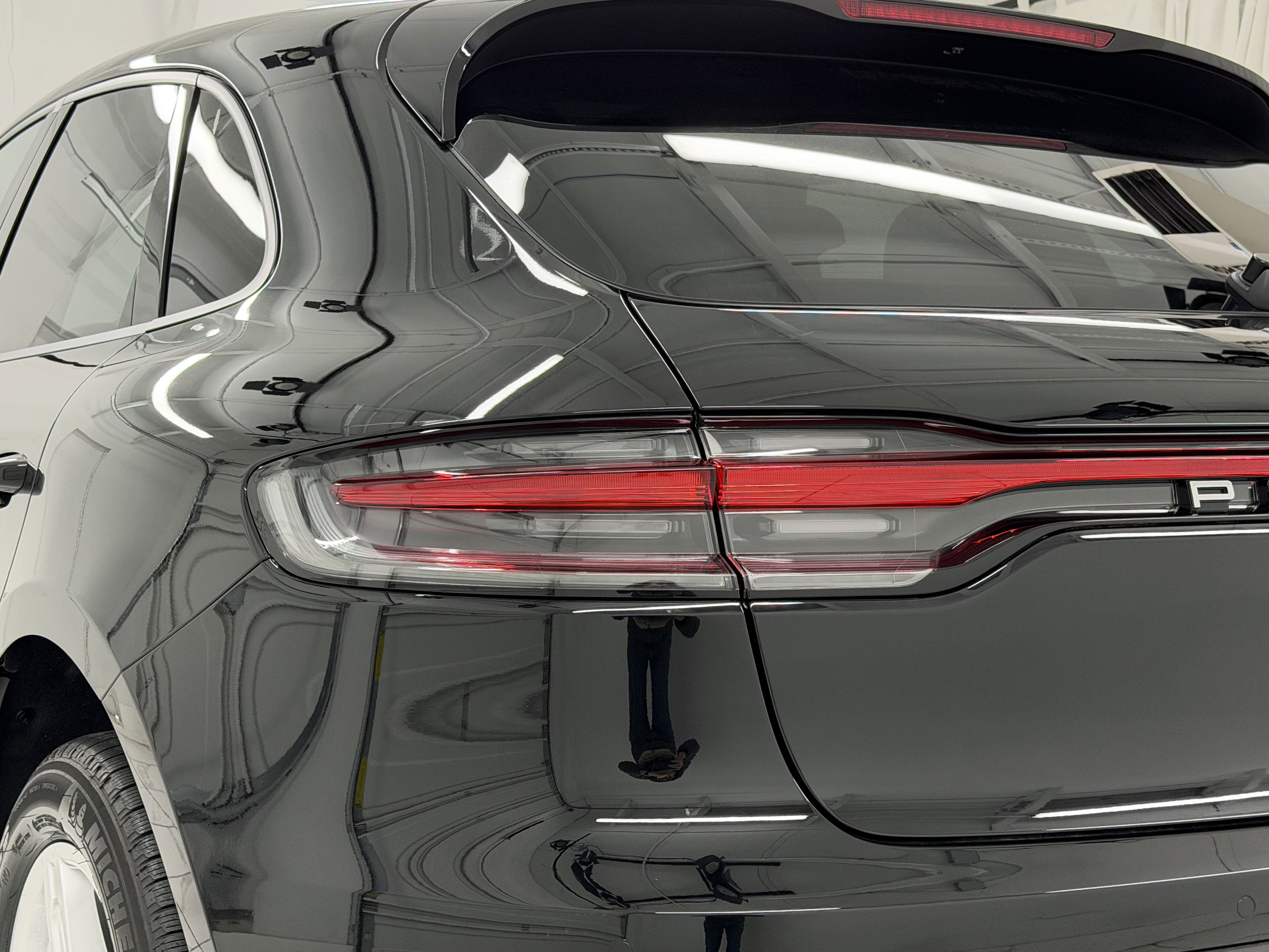 New 2026 Porsche Macan image 18