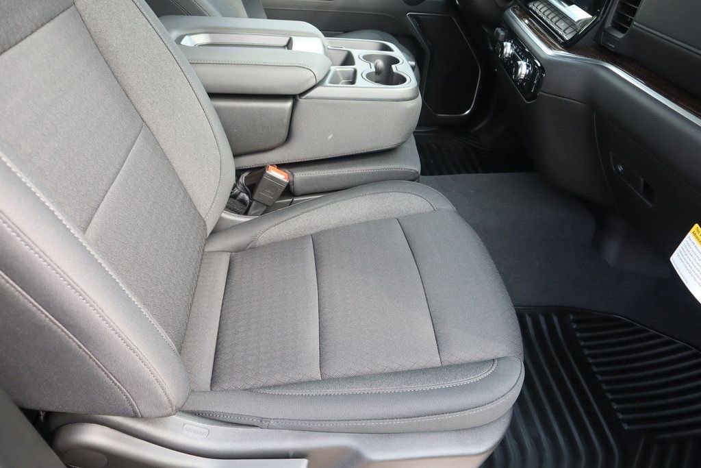 New 2026 GMC Sierra 1500 Elevation image 14