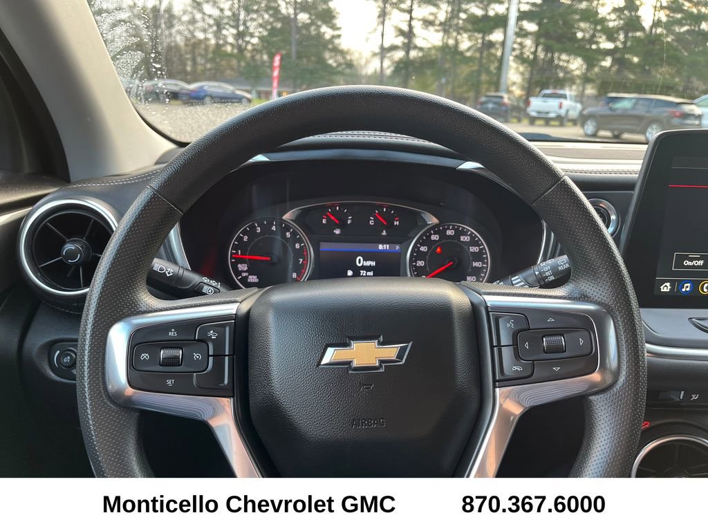 Used 2024 Chevrolet Blazer LT w/ Convenience Package FWD image 12