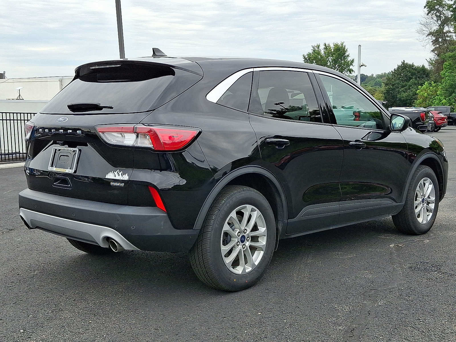 Used 2022 Ford Escape SE AWD/4WD image 6