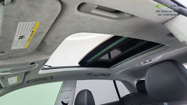 Used 2020 Audi Q8 Prestige w/ Prestige Package image 57