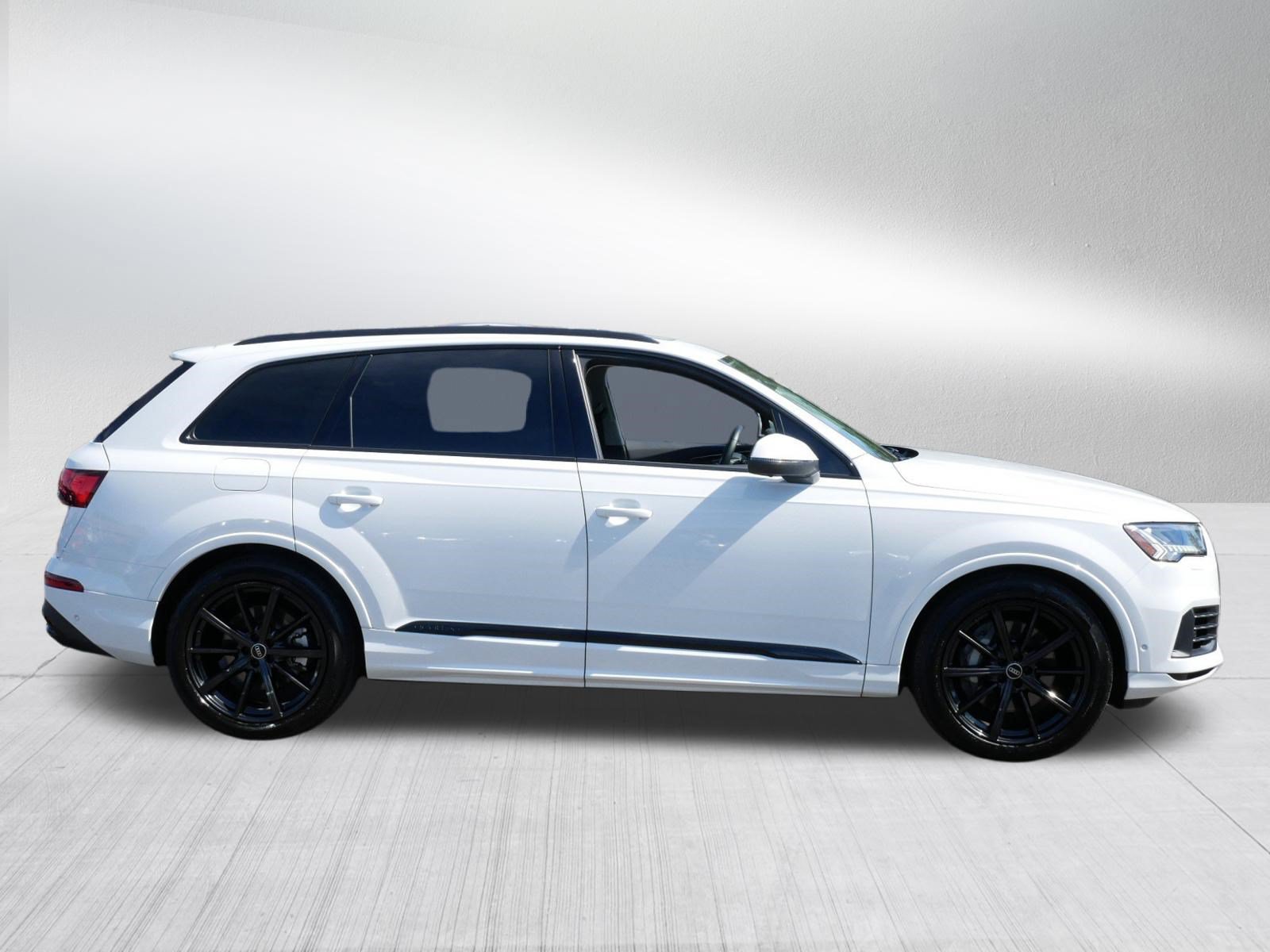 Used 2023 Audi Q7 3.0T Prestige w/ Prestige Package AWD/4WD image 8