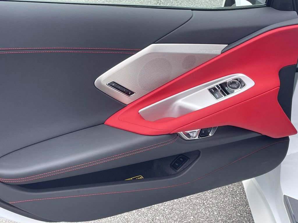 Used 2024 Chevrolet Corvette Stingray Preferred Cpe w/ 2LT image 15