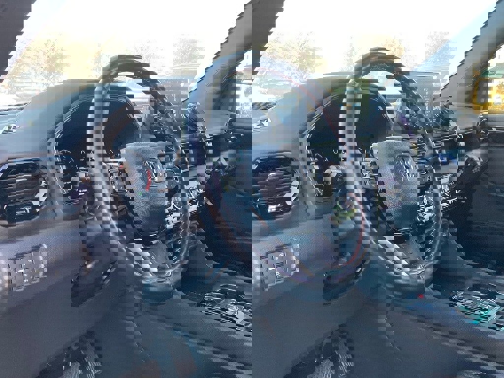 Used 2024 Honda Pilot TrailSport image 9