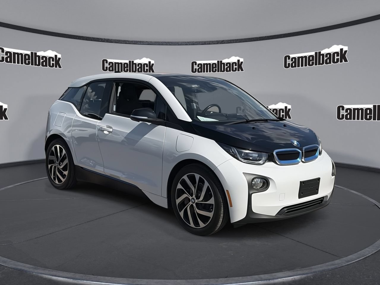 Used 2017 BMW i3 w/ Range Extender RWD image 1